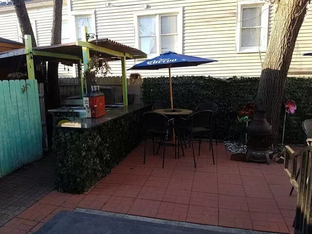 Amigos Bar And Patio