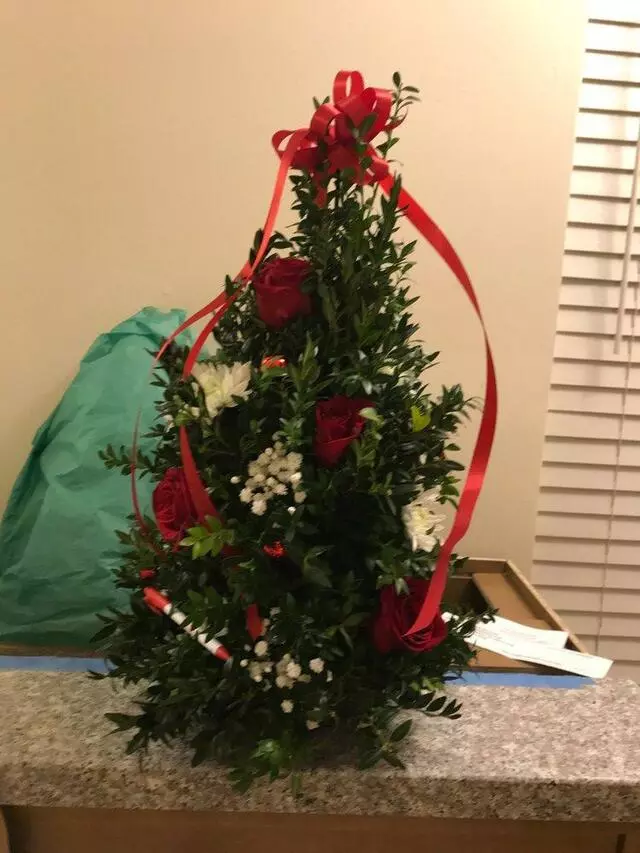 April Florist And Gifts