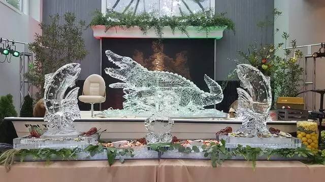 Artic Diamond Ice Sculptures