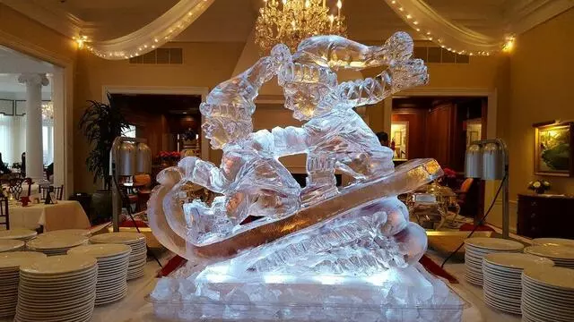 Artic Diamond Ice Sculptures