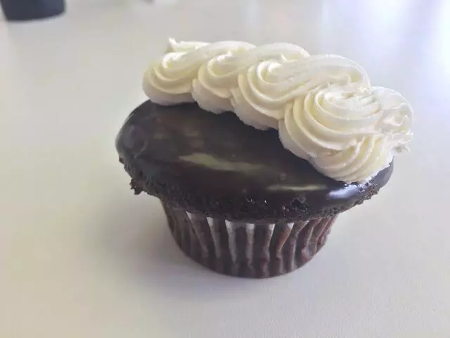 Abby Girl Sweets Cupcakery