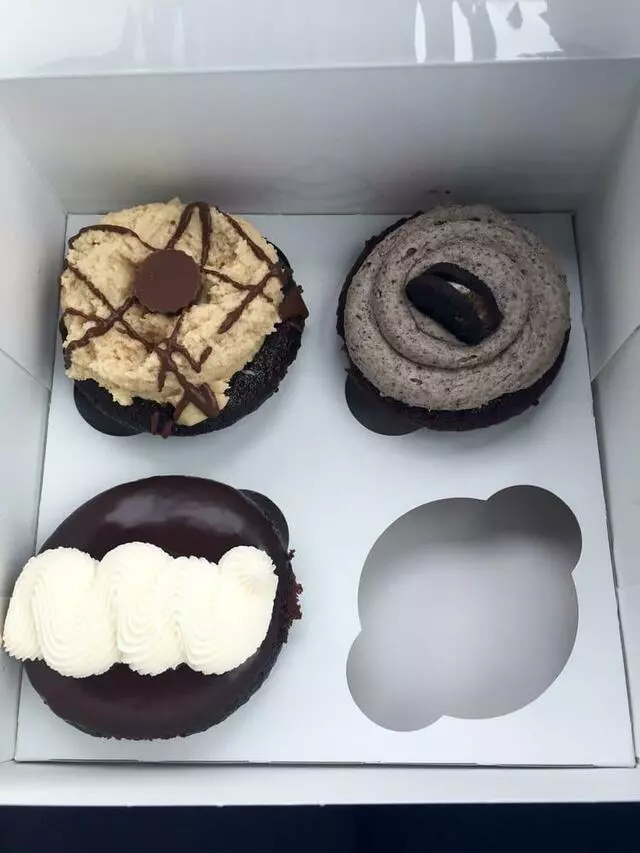 Abby Girl Sweets Cupcakery