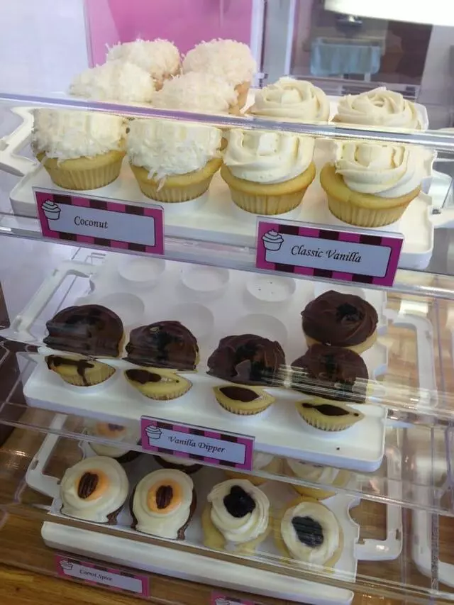 Abby Girl Sweets Cupcakery