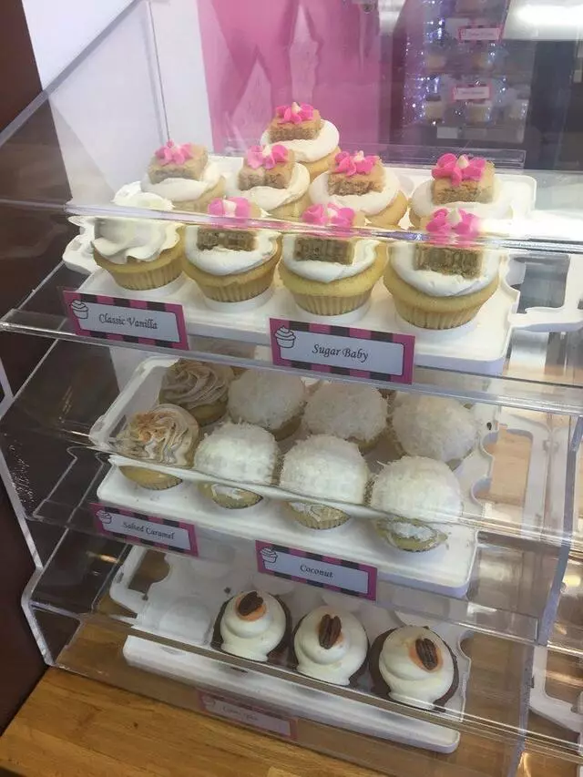 Abby Girl Sweets Cupcakery