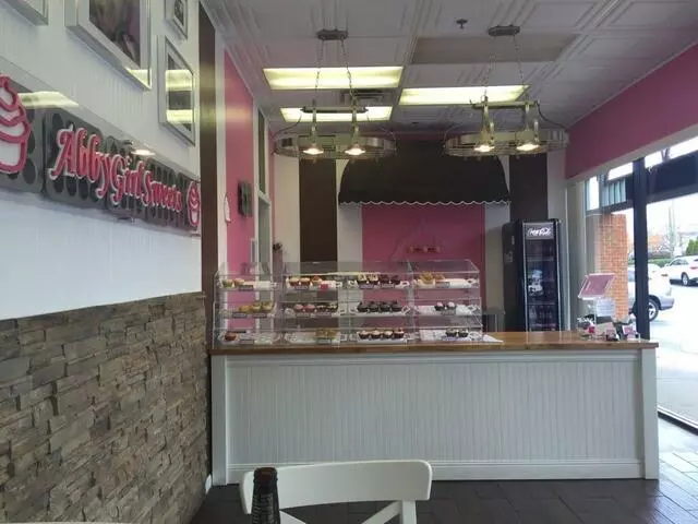 Abby Girl Sweets Cupcakery