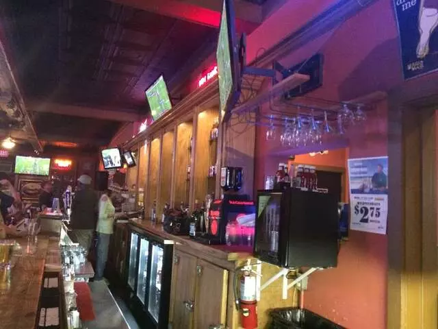 Arlin’s Bar & Restaurant