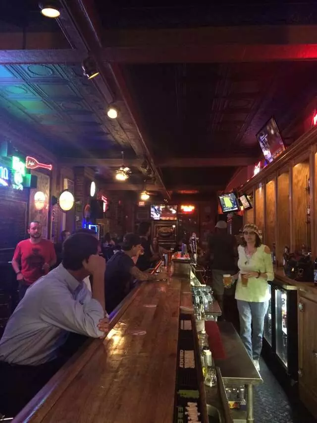 Arlin’s Bar & Restaurant