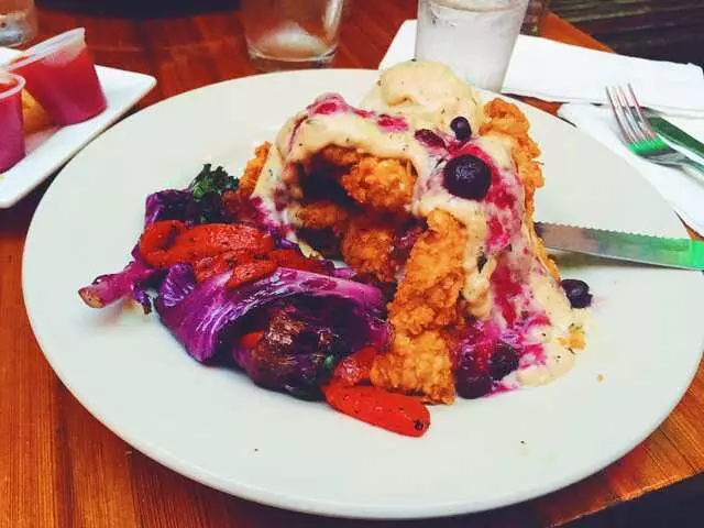 Arnolds Bar & Grill