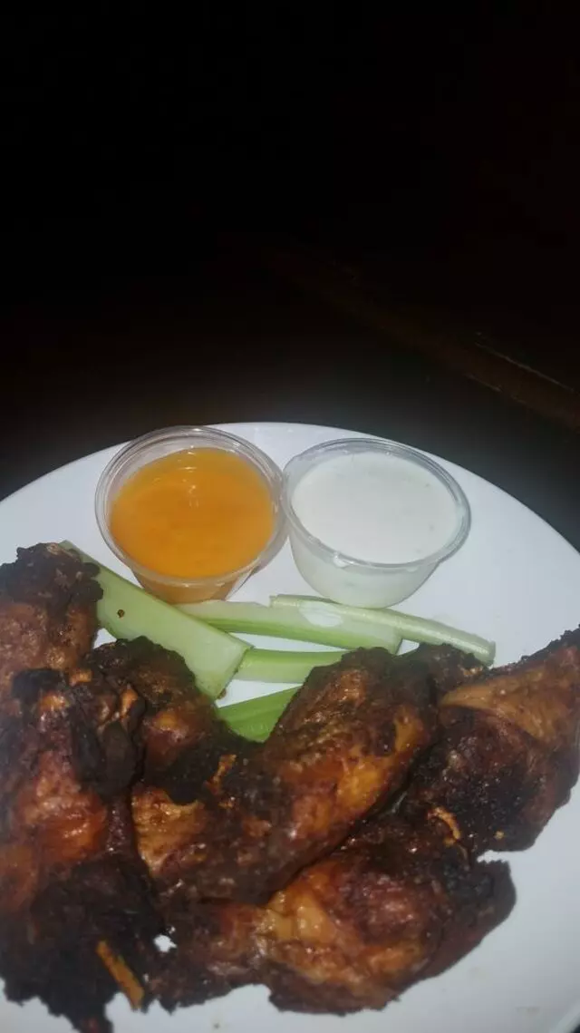 Arnolds Bar & Grill