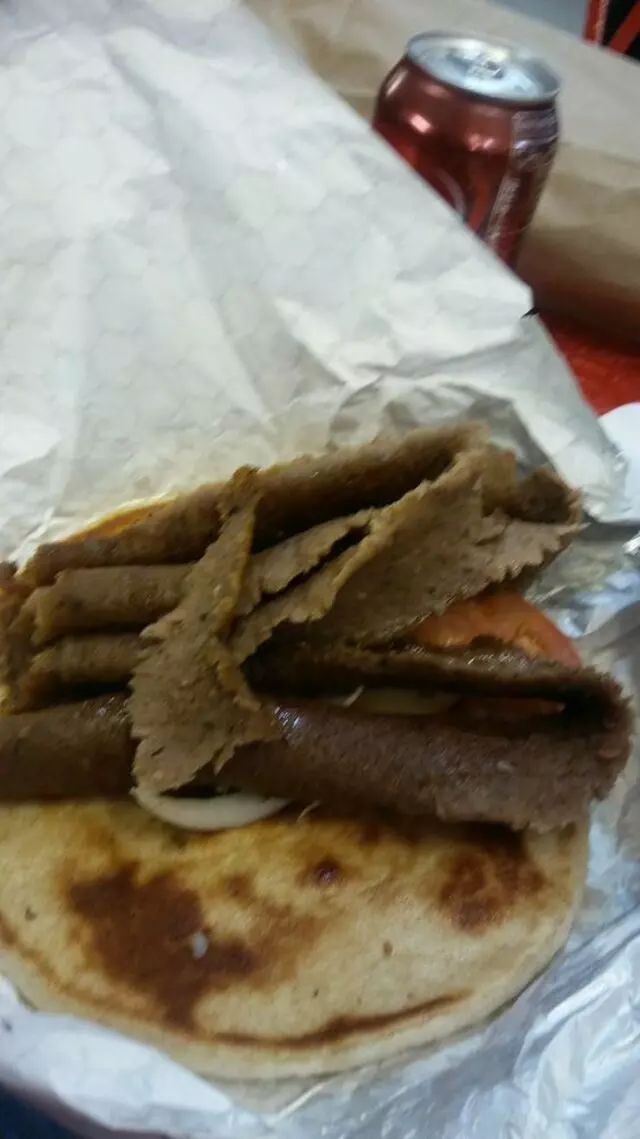 Areti’s Gyros