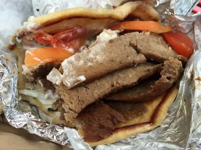 Areti’s Gyros