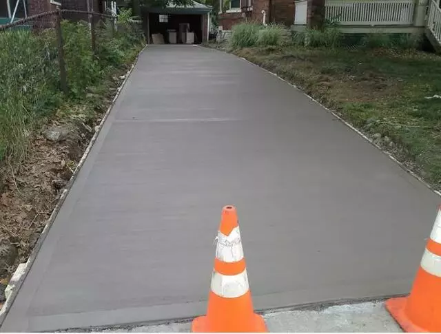 Aprompt Concrete and Excavation
