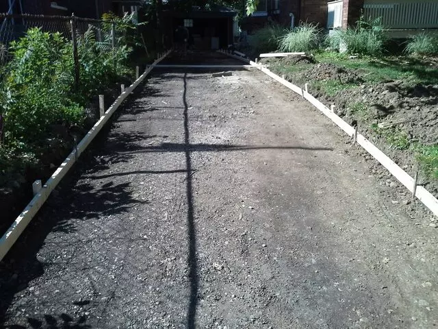 Aprompt Concrete and Excavation