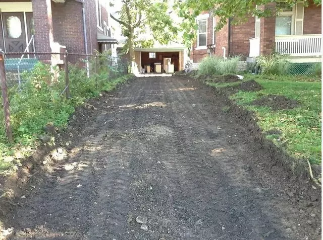 Aprompt Concrete and Excavation