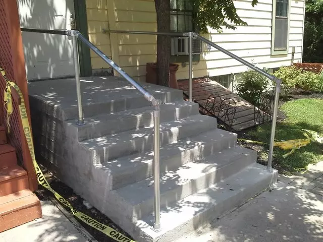Aprompt Concrete and Excavation