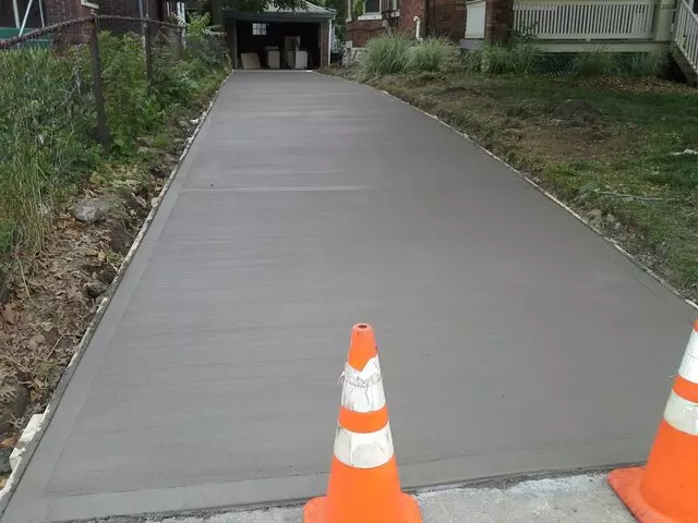 Aprompt Concrete and Excavation