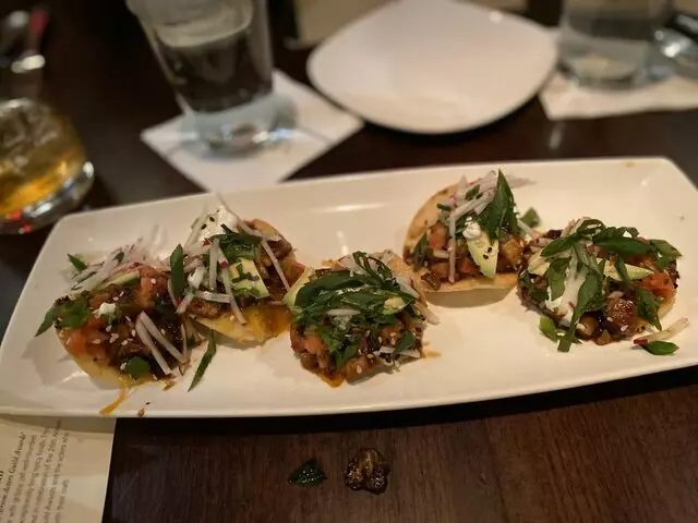 Cooper's Hawk Winery & Restaurants - Cincinnati