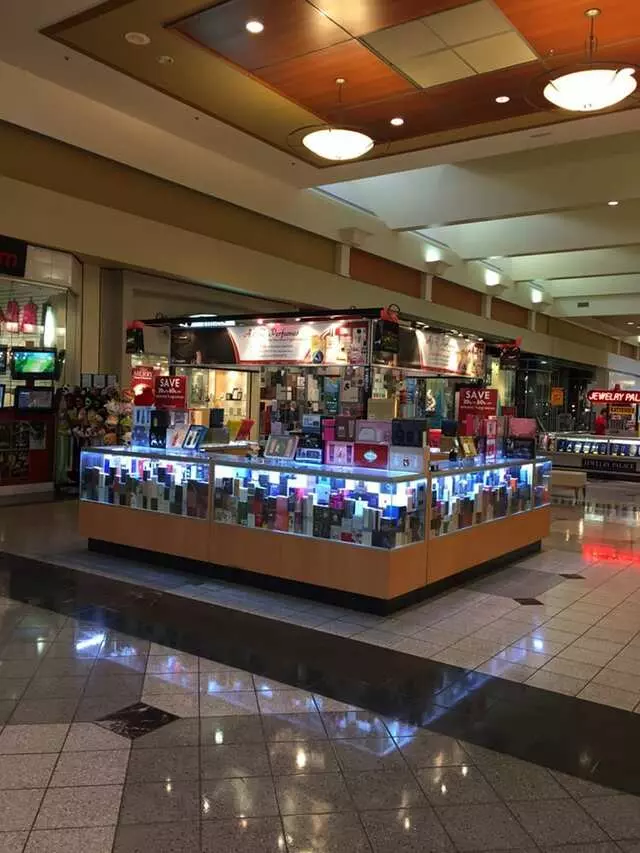 A & R Perfumes