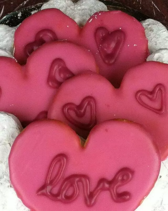 AmandaCakes Rock Star Cookies & Catering