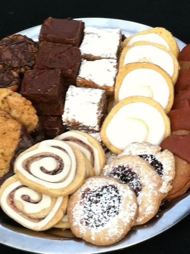AmandaCakes Rock Star Cookies & Catering
