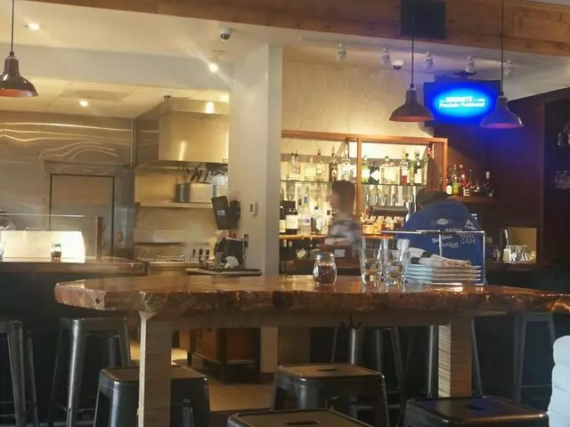 A Tavola Bar and Trattoria