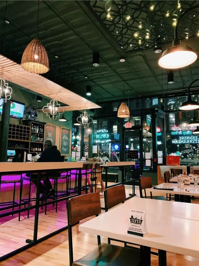 Aladdin’s Eatery + Lounge