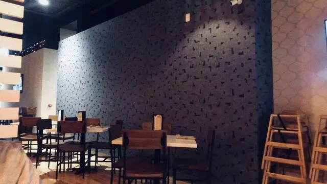 Aladdin’s Eatery + Lounge