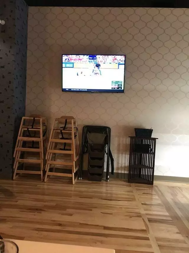 Aladdin’s Eatery + Lounge