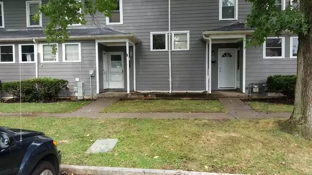 1-800-DECLUTTER