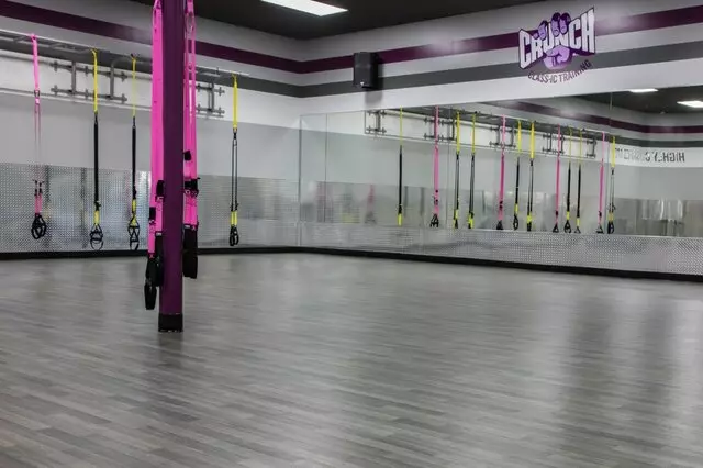 Crunch Fitness - Anderson