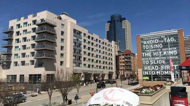 AC Hotel by Marriott Cincinnati at The Banks