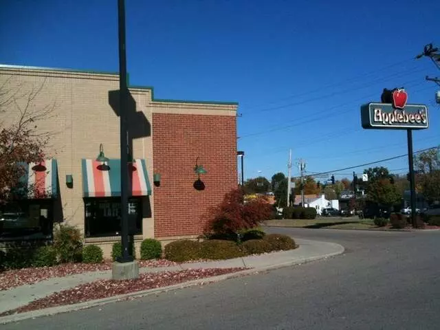 Applebee’s Grill + Bar