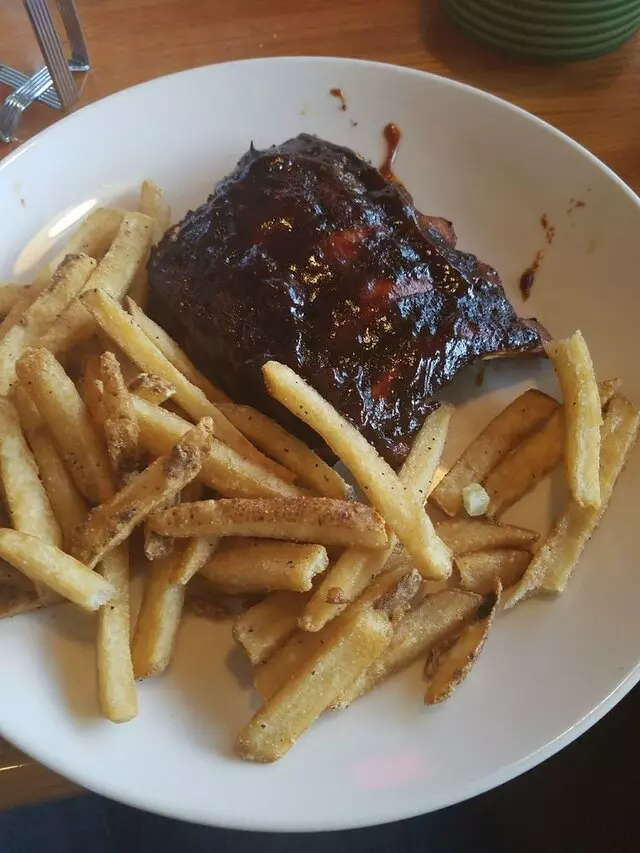 Applebee’s Grill + Bar