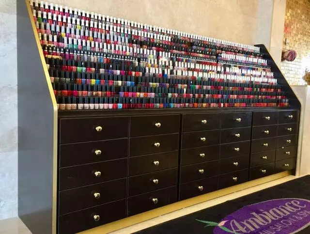Ambiance Nail Salon & Spa V - 32 East