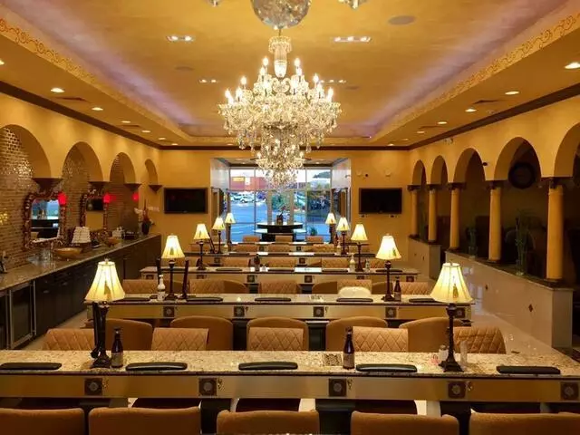 Ambiance Nail Salon & Spa V - 32 East