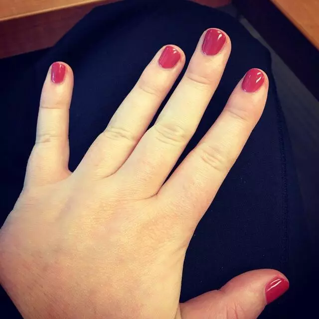 Ambiance Nail Salon & Spa V - 32 East
