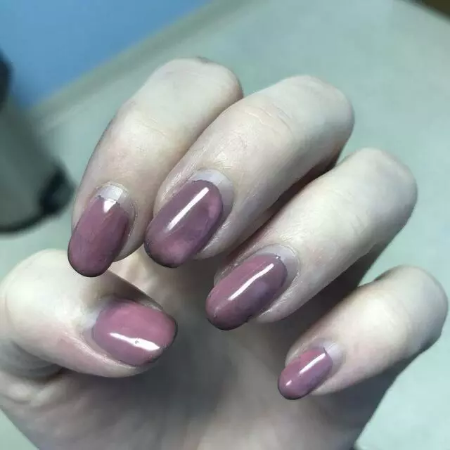 Ambiance Nail Salon & Spa V - 32 East