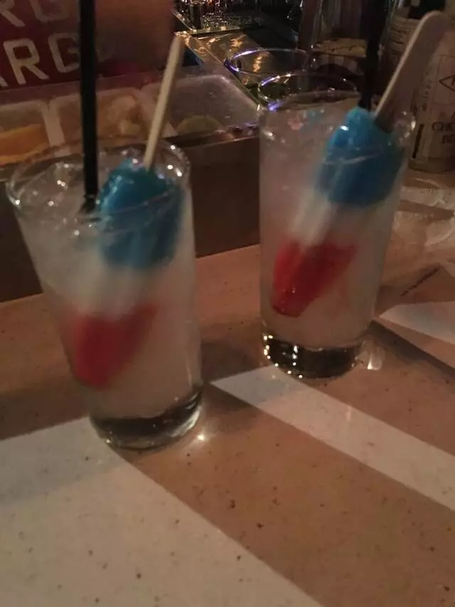 16-Bit Bar+Arcade