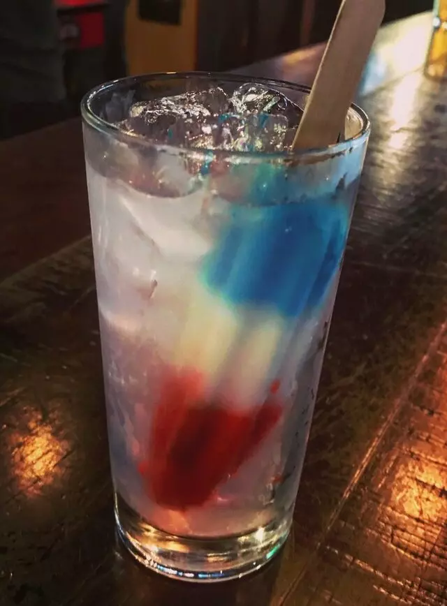 16-Bit Bar+Arcade
