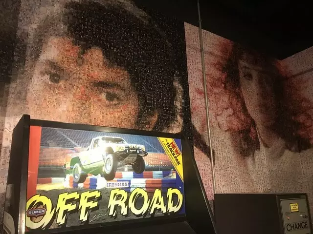 16-Bit Bar+Arcade