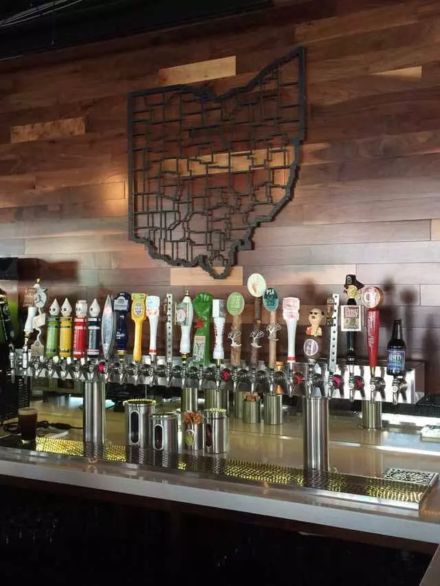 16-Bit Bar+Arcade