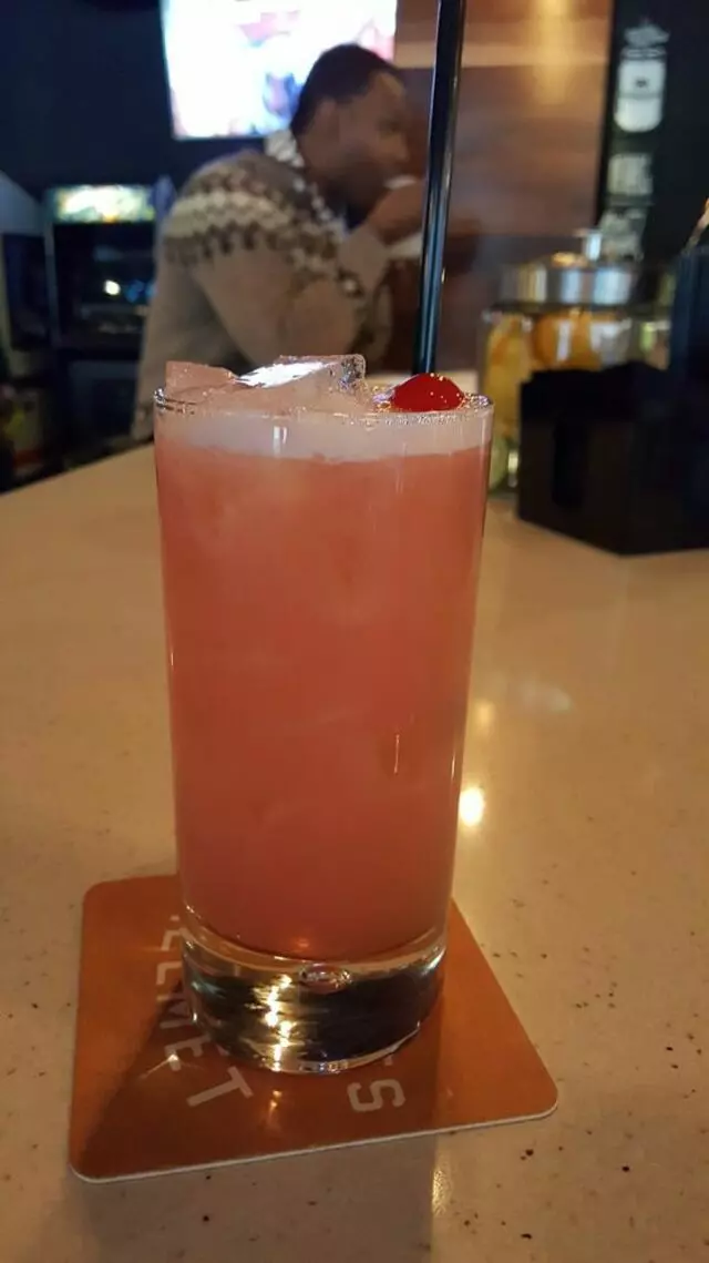 16-Bit Bar+Arcade