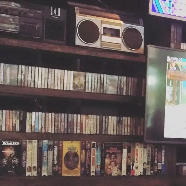 16-Bit Bar+Arcade