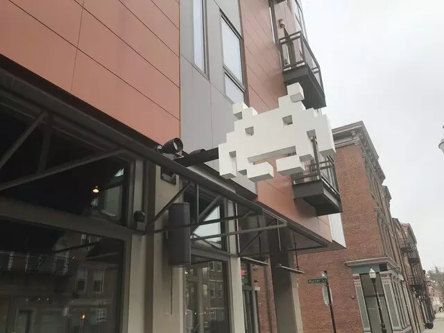 16-Bit Bar+Arcade