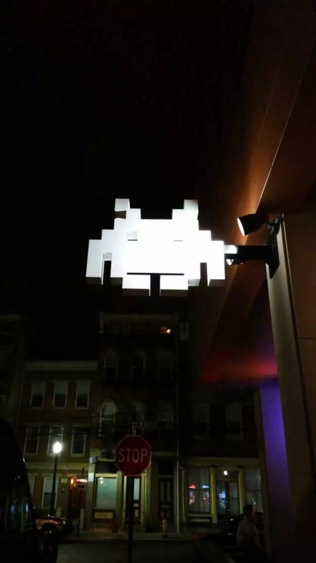 16-Bit Bar+Arcade