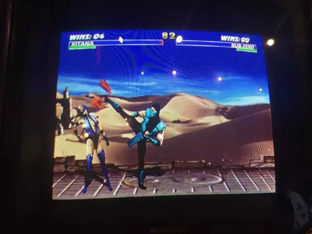 16-Bit Bar+Arcade