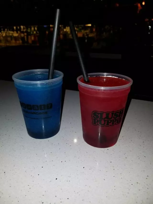 16-Bit Bar+Arcade