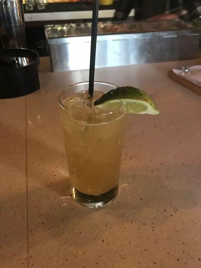 16-Bit Bar+Arcade