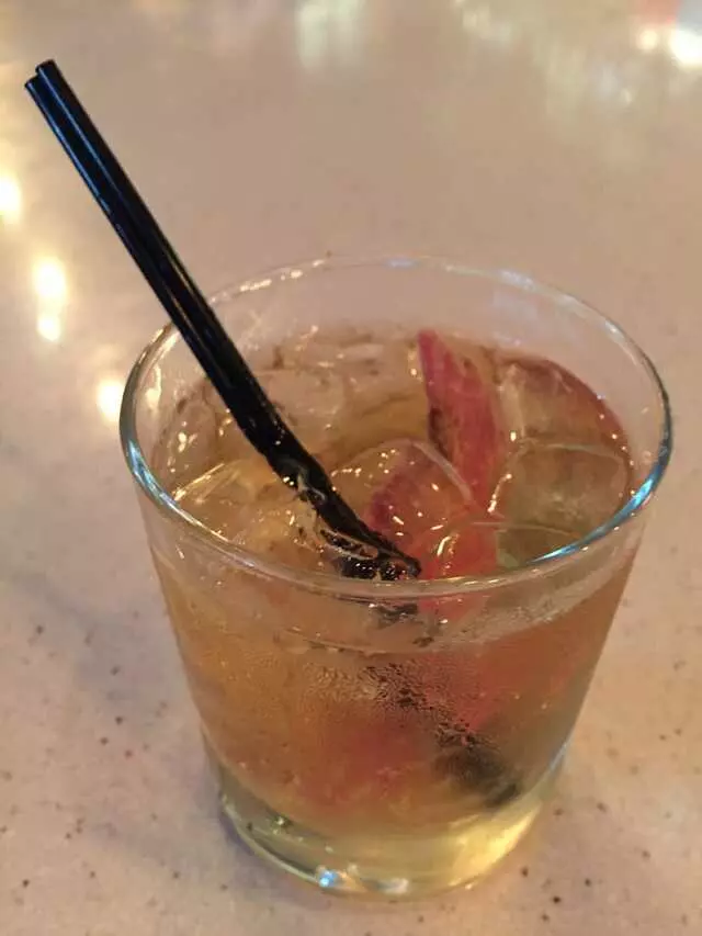 16-Bit Bar+Arcade