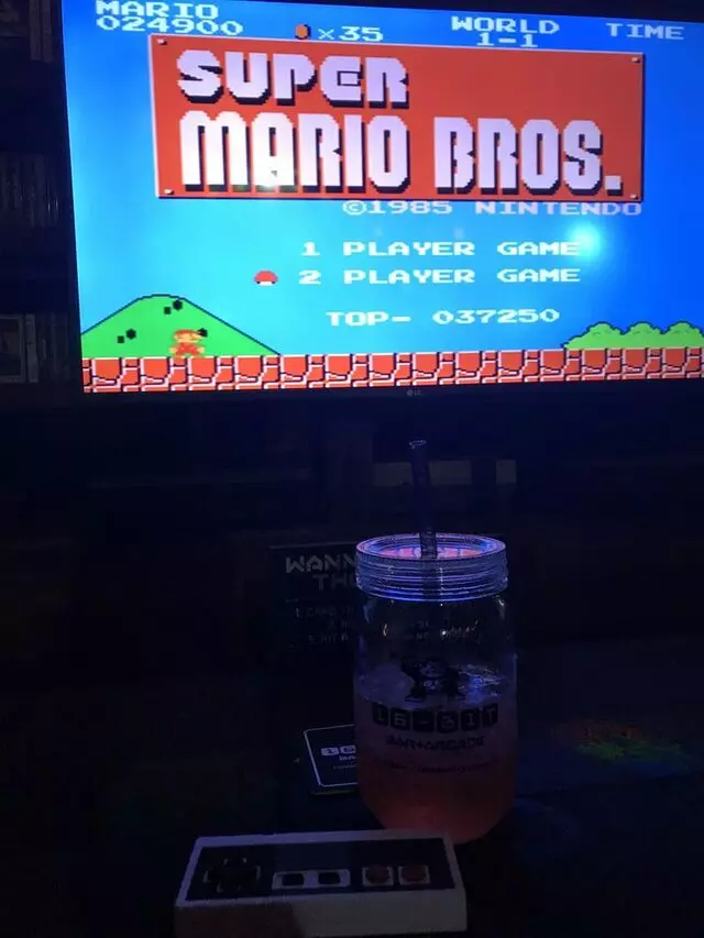 16-Bit Bar+Arcade